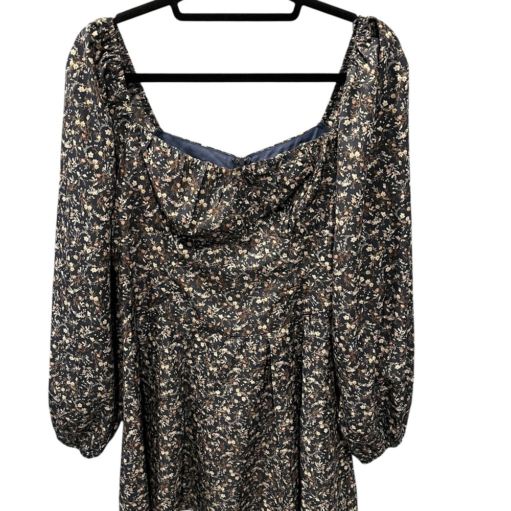 Lush Set Of 3 Womens Snake Print, Floral Dresses and Ivory Jumpsuit NWT Sz Large - Picture 2 of 13